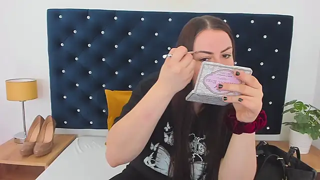 EvaLick online show from February 2025 06:19:01 AM