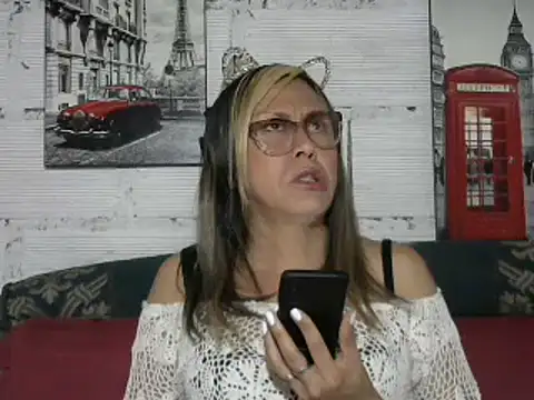 divahot08 online show from January 2025 05:15:02 PM