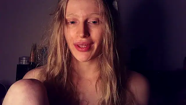 Snapshot of VeronicaJoyful chatting on January 2025 02:04:02 AM VeronicaJoyful online show from January 2025 02:04:02 AM