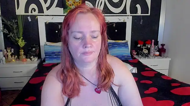 SinFulTitsDD online show from February 2025 10:01:01 PM