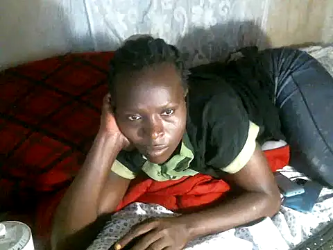 cute-shamza online show from January 2026 05:01:01 AM