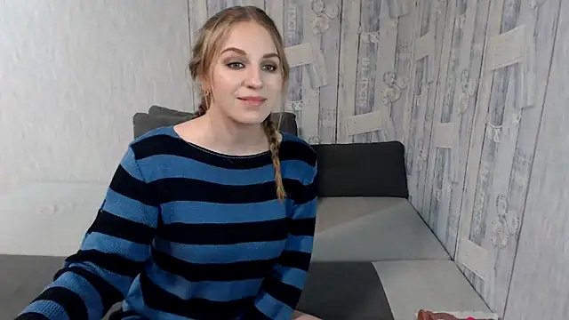 Pilly green  online show from March 2025 06:42:02 AM