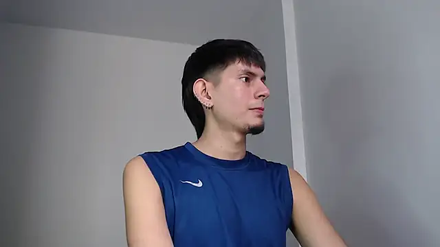 Snapshot of imdavo23 chatting on November 2025 05:01:02 PM imdavo23 online show from November 2025 05:01:02 PM