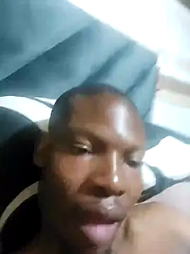 Snapshot of Malibongwe17 chatting on October 2025 09:34:01 PM Malibongwe17 online show from October 2025 09:34:01 PM