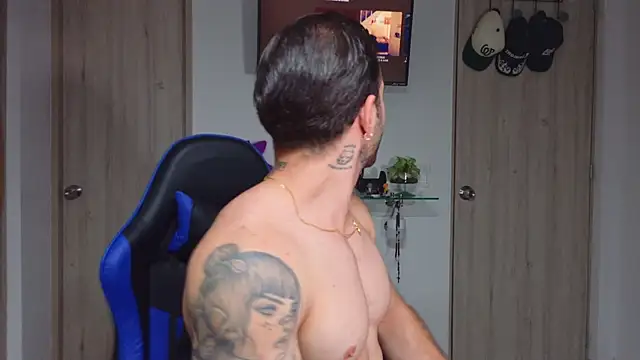 Latino stud4u online show from July 2026 03:15:02 AM