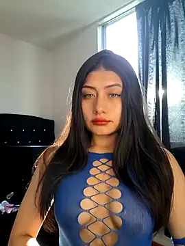 Snapshot of _Danna chatting on December 2024 11:45:02 AM  Danna online show from December 2024 11:45:02 AM