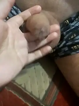 Snapshot of LovlyAnnie chatting on November 2025 05:52:01 AM LovlyAnnie online show from November 2025 05:52:01 AM