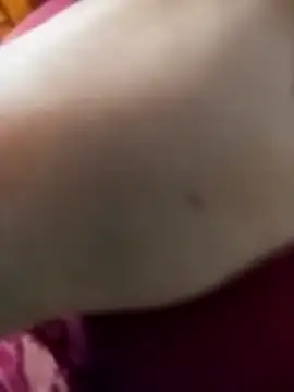 Snapshot of LovlyAnnie chatting on November 2025 05:29:02 AM LovlyAnnie online show from November 2025 05:29:02 AM