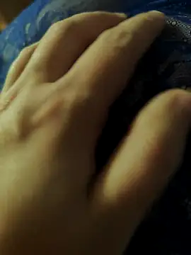 LovlyAnnie online show from December 2025 06:09:02 AM