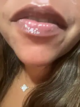 pimenta gaby online show from February 2025 11:15:01 AM