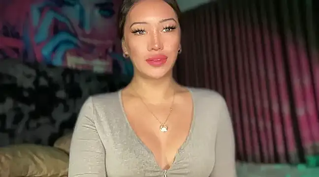 Jasmine Elcock online show from March 2025 08:19:02 PM