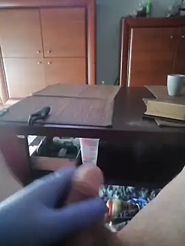 Snapshot of bwcfleshlight chatting on November 2025 08:13:02 AM bwcfleshlight online show from November 2025 08:13:02 AM