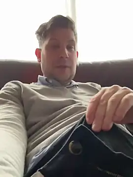 Snapshot of Taxidriver1988 chatting on December 2024 02:08:02 PM Taxidriver1988 online show from December 2024 02:08:02 PM