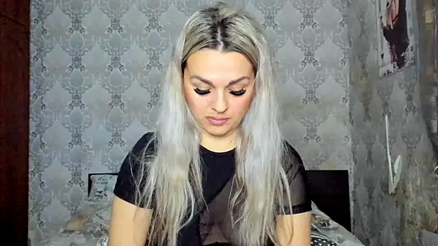 NicoletMoore online show from February 2025 08:23:02 PM