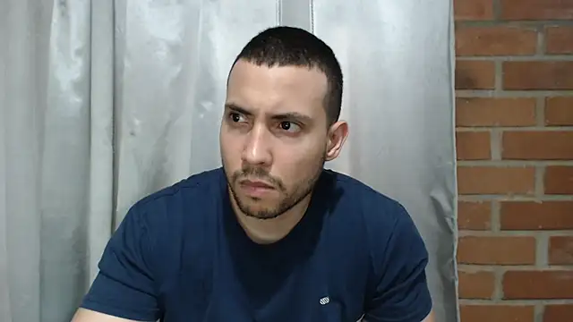 Snapshot of Armando_2002 chatting on August 2026 09:46:01 PM Armando 2002 online show from August 2026 09:46:01 PM