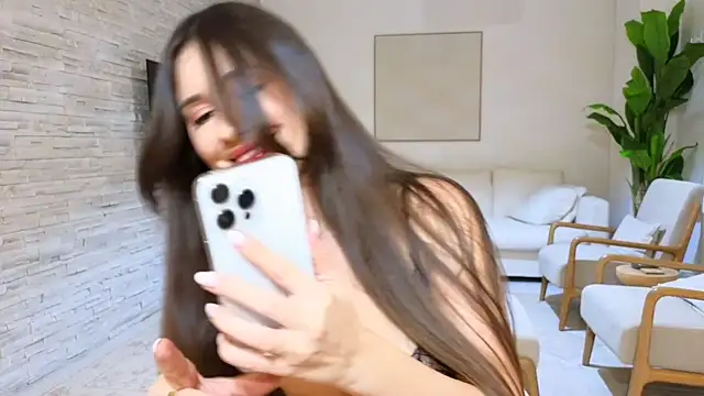 diamond desiree online show from January 2025 09:15:01 PM