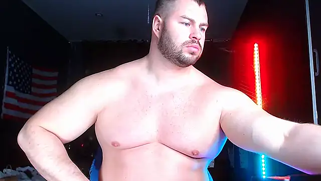 Snapshot of muscularjohnforuX chatting on February 2025 05:21:01 AM muscularjohnforuX online show from February 2025 05:21:01 AM