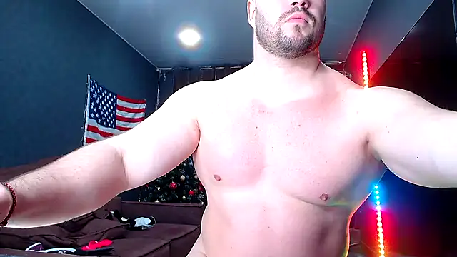 Snapshot of muscularjohnforuX chatting on February 2025 07:02:02 PM muscularjohnforuX online show from February 2025 07:02:02 PM