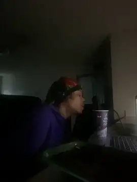 Snapshot of CutieFrmthehood chatting on January 2025 02:14:01 PM CutieFrmthehood online show from January 2025 02:14:01 PM