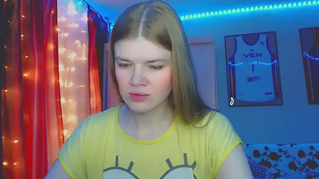 Snapshot of Klementa chatting on October 2025 08:07:02 PM Klementa online show from October 2025 08:07:02 PM