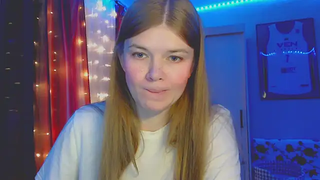 Snapshot of Klementa chatting on October 2025 07:11:01 PM Klementa online show from October 2025 07:11:01 PM