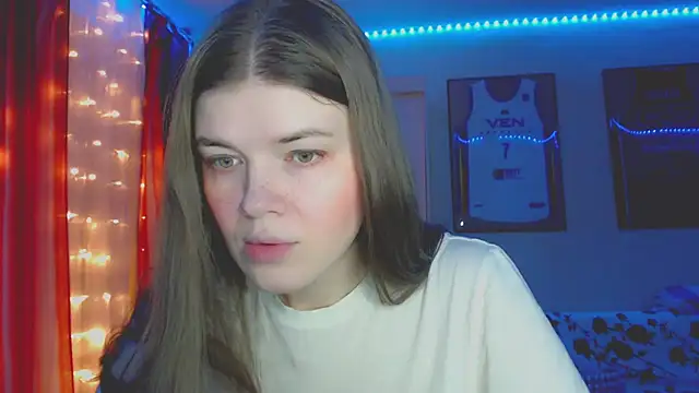 Snapshot of Klementa chatting on October 2025 05:13:01 PM Klementa online show from October 2025 05:13:01 PM