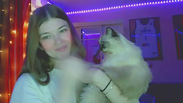 Snapshot of Klementa chatting on November 2025 07:24:02 PM Klementa online show from November 2025 07:24:02 PM