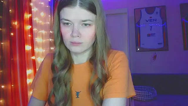 Snapshot of Klementa chatting on November 2025 06:35:02 PM Klementa online show from November 2025 06:35:02 PM