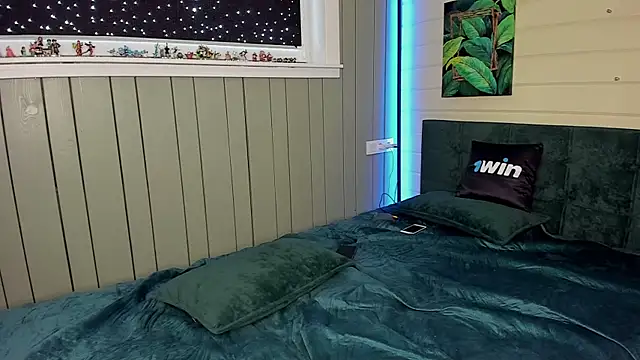 Snapshot of SandyChris chatting on February 2025 11:42:02 AM SandyChris online show from February 2025 11:42:02 AM