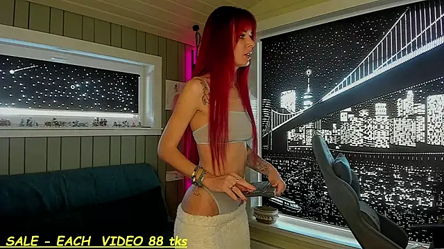 Snapshot of SandyChris chatting on March 2025 07:40:02 AM SandyChris online show from March 2025 07:40:02 AM