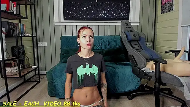 Snapshot of SandyChris chatting on September 2025 09:00:01 AM SandyChris online show from September 2025 09:00:01 AM