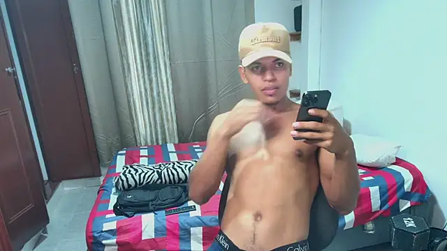 Snapshot of Jhon_wich chatting on June 2026 05:28:02 PM Jhon wich online show from June 2026 05:28:02 PM