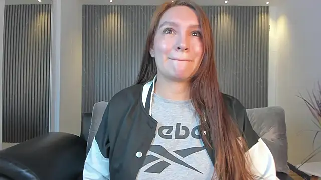 Snapshot of miataylorr1 chatting on January 2025 11:24:01 AM miataylorr1 online show from January 2025 11:24:01 AM