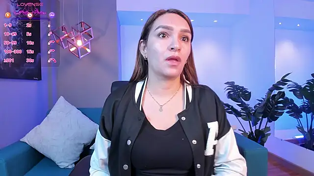 Snapshot of miataylorr1 chatting on October 2025 11:45:02 AM miataylorr1 online show from October 2025 11:45:02 AM