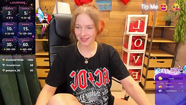  fiona Love online show from March 2025 12:51:01 AM