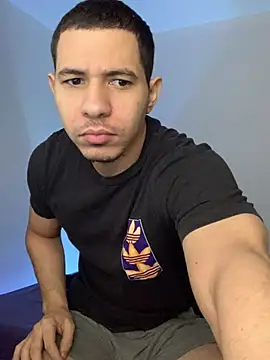 Snapshot of steven_clain chatting on December 2024 05:04:02 AM steven clain online show from December 2024 05:04:02 AM