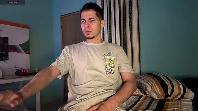 Snapshot of steven_clain chatting on May 2026 08:07:02 AM steven clain online show from May 2026 08:07:02 AM