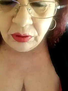 Snapshot of CALDA-AKIRA chatting on March 2025 07:31:02 AM CALDA-AKIRA online show from March 2025 07:31:02 AM