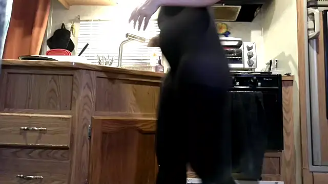 sexyinpantyhose online show from April 2026 03:48:01 AM