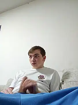 Snapshot of BigJuicy18cm chatting on February 2025 11:15:02 PM BigJuicy18cm online show from February 2025 11:15:02 PM