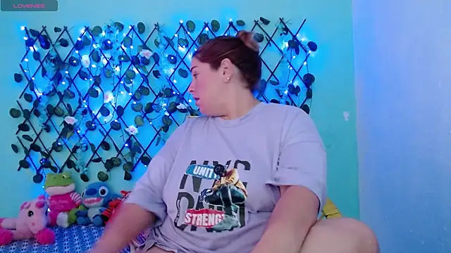 Snapshot of veronica_bbw21 chatting on January 2025 06:09:02 AM veronica bbw21 online show from January 2025 06:09:02 AM