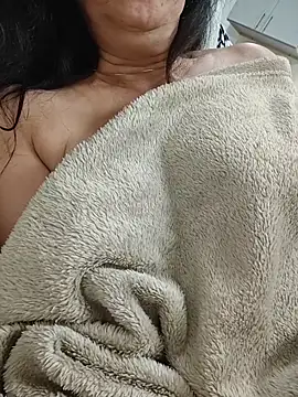 Susannemilf online show from October 2025 10:49:02 AM