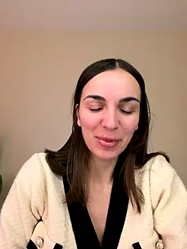 Snapshot of Bad_Giorgia chatting on December 2025 09:16:02 AM Bad Giorgia online show from December 2025 09:16:02 AM