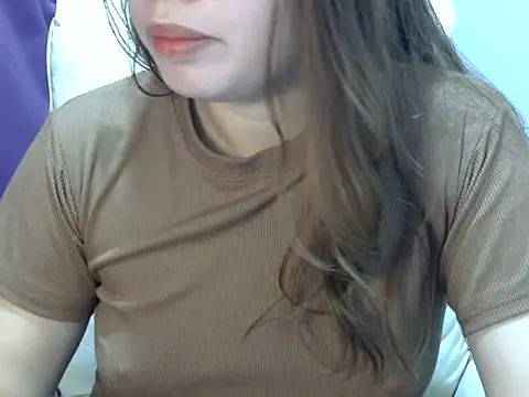    zurIII09  online show from January 2026 01:10:02 AM