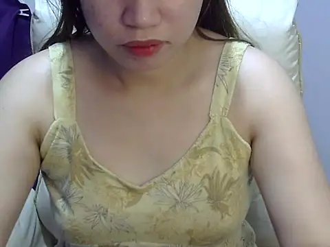    zurIII09  online show from March 2026 07:42:01 AM