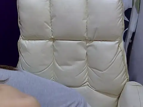 Snapshot of ___zurIII09_ chatting on June 2026 09:51:02 AM zurIII09 online show from June 2026 09:51:02 AM