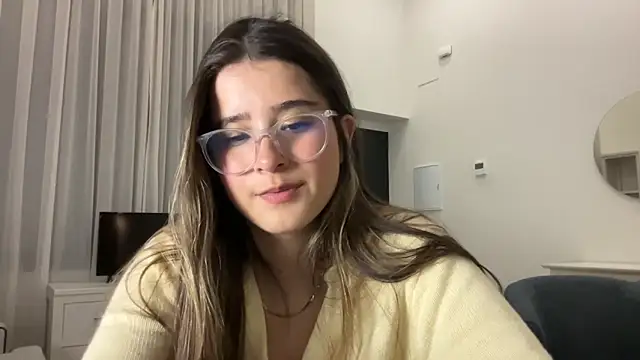 Snapshot of Stormiie777 chatting on March 2025 11:56:02 PM Stormiie777 online show from March 2025 11:56:02 PM