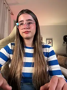 Snapshot of Stormiie777 chatting on February 2026 01:23:02 AM Stormiie777 online show from February 2026 01:23:02 AM