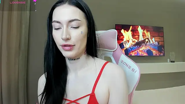 Snapshot of JenniferQueen11 chatting on February 2026 11:00:02 AM JenniferQueen11 online show from February 2026 11:00:02 AM