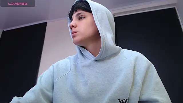 bad giirl  online show from February 2025 06:09:01 PM